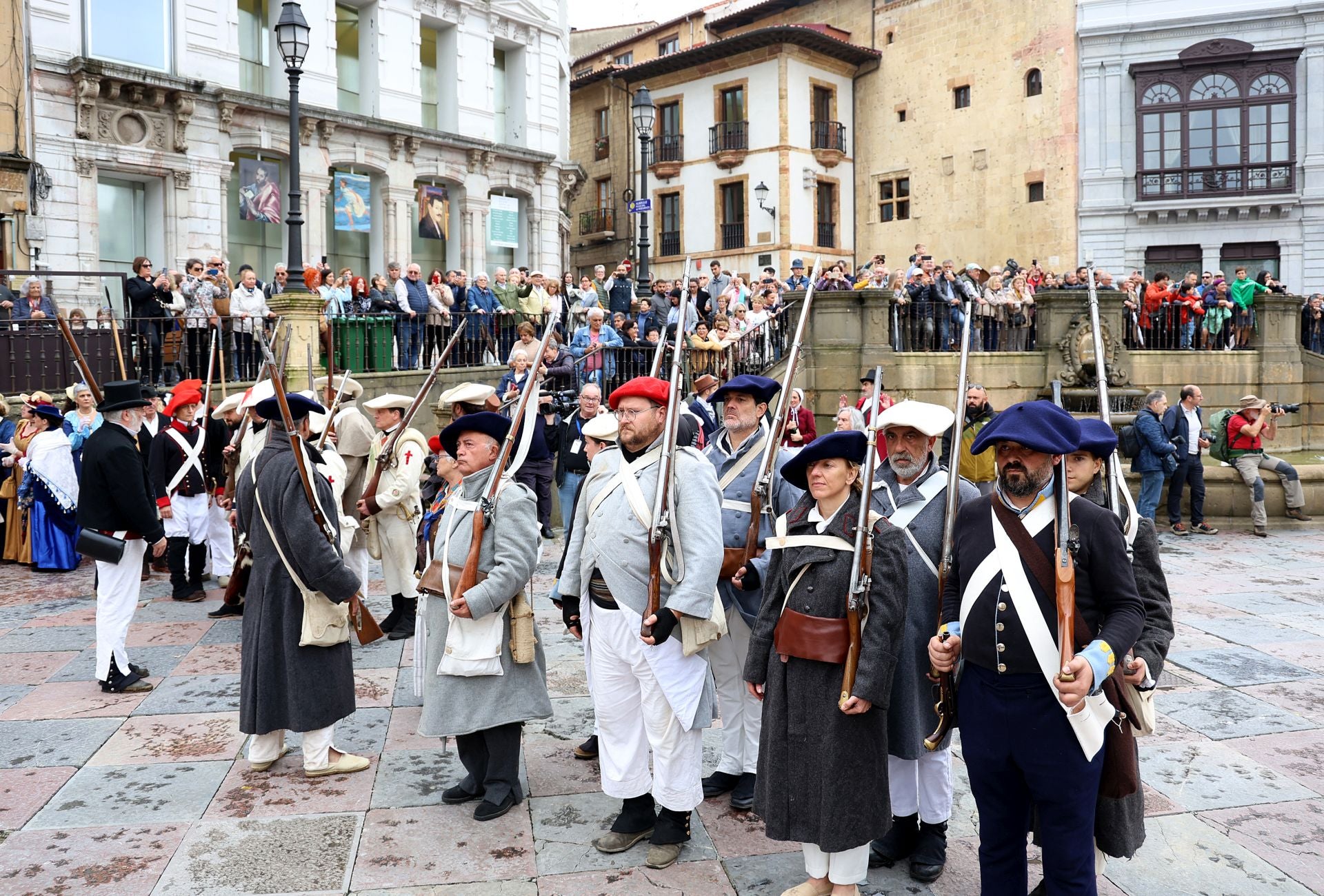 Oviedo vuelve a las armas: las recreaciones históricas de las guerras carlistas