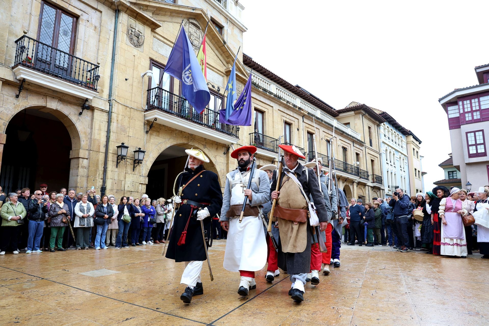 Oviedo vuelve a las armas: las recreaciones históricas de las guerras carlistas