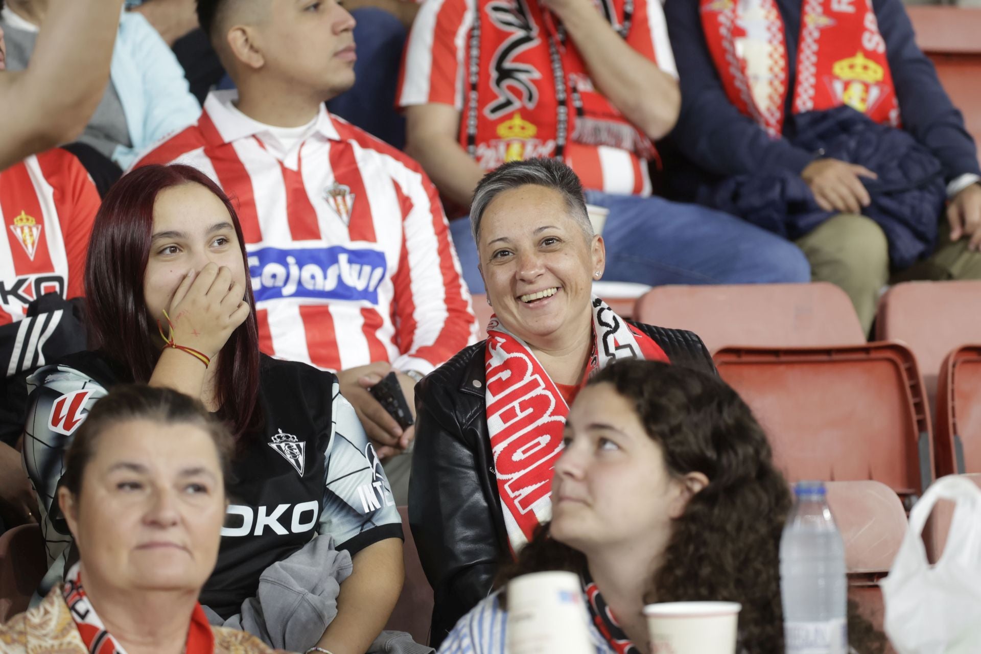 ¿Estuviste en el Sporting - Huesca? ¡Búscate!