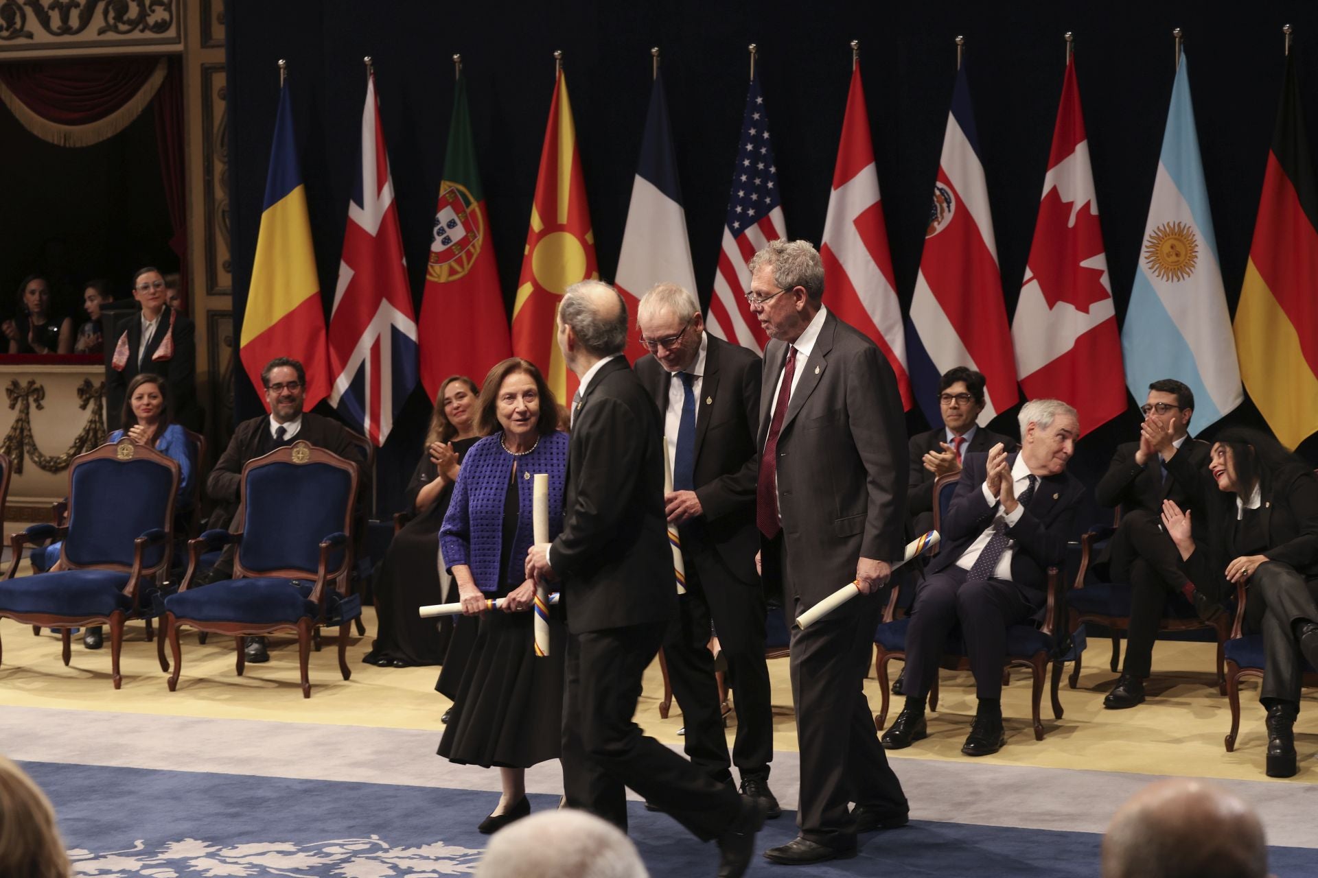 Emoción y sorpresas en la ceremonia de entrega de los Premios Princesa de Asturias