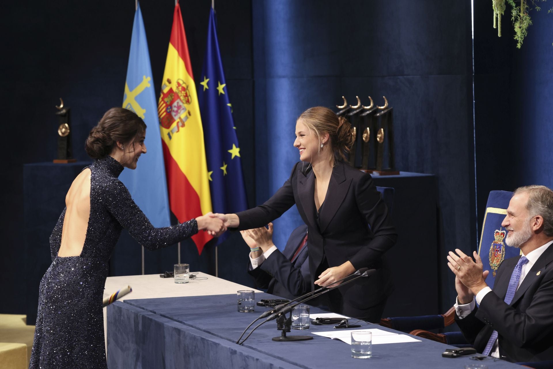 Emoción y sorpresas en la ceremonia de entrega de los Premios Princesa de Asturias