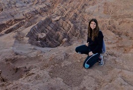 Rebeca en el desierto de Atacama.