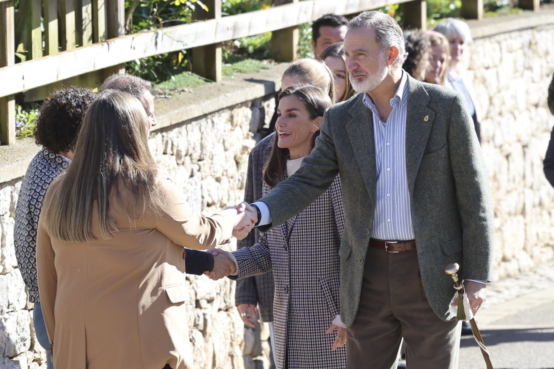 Sotres, pletórico: la visita real al Pueblo Ejemplar de Asturias, en imágenes