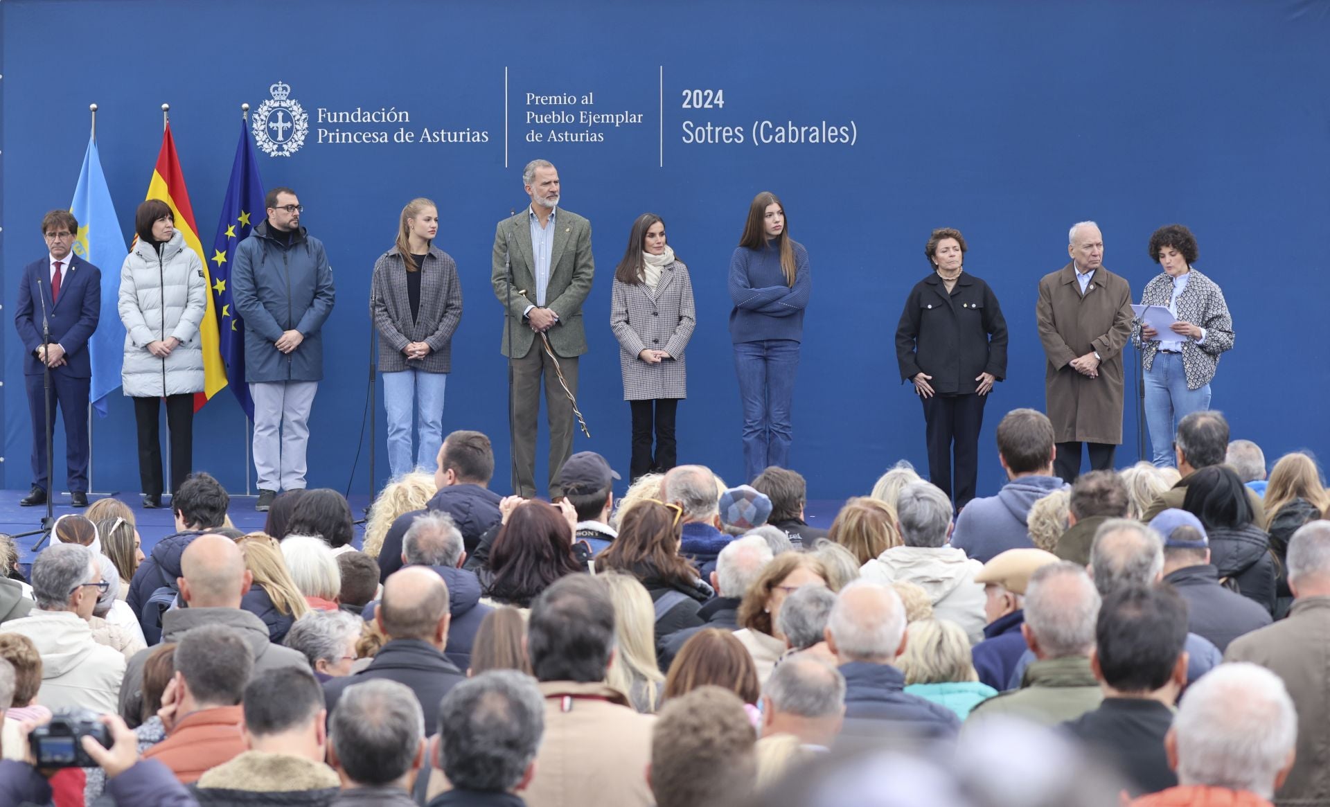 Sotres, pletórico: la visita real al Pueblo Ejemplar de Asturias, en imágenes