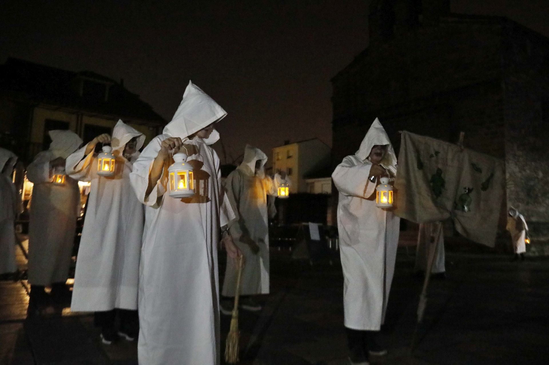 La Güestia silencia Avilés y Candás