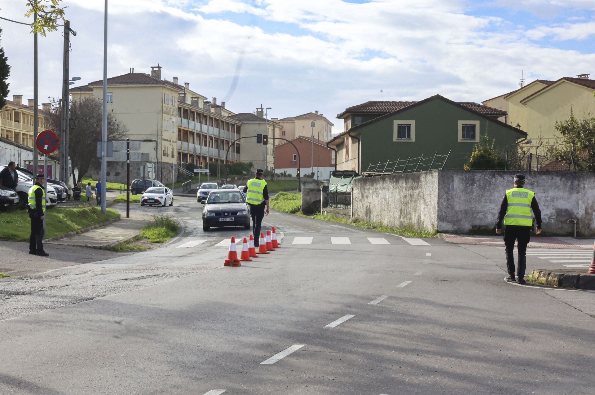 En fotos: Así ha sido la jornada de recuerdo en los cementerios asturianos