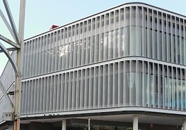 Edificio TIC de El Entrego, en San Martín del Rey Aurelio.