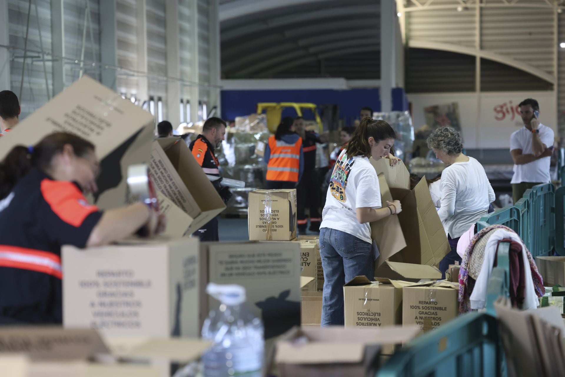 Las donaciones no cesan en Gijón