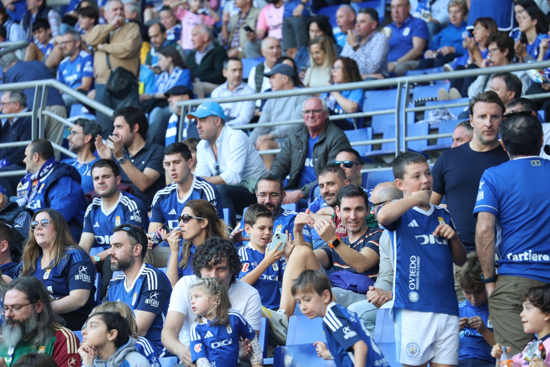 ¿Estuviste en el Real Oviedo-Burgos? ¡Búscate!