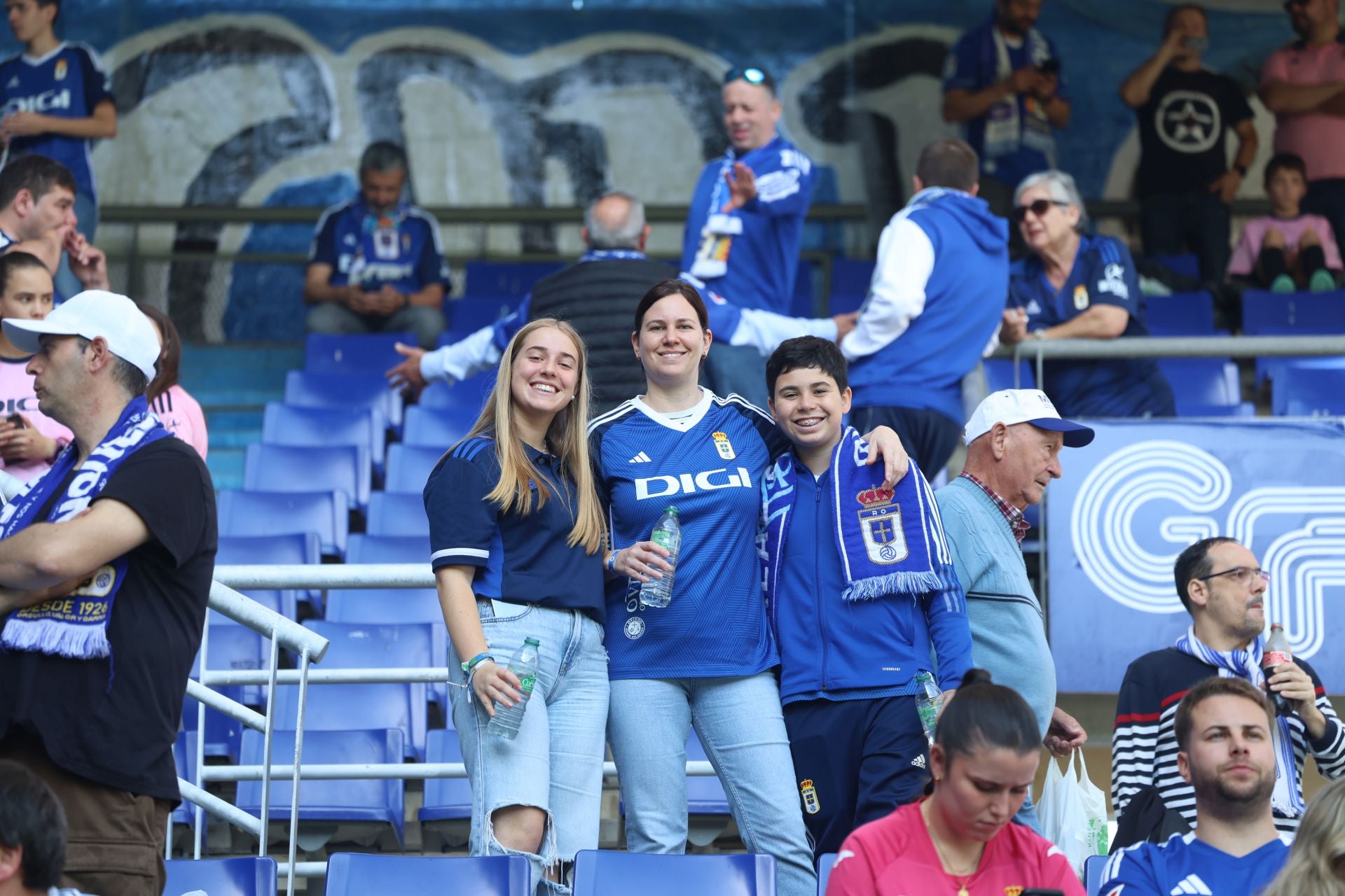 ¿Estuviste en el Real Oviedo-Burgos? ¡Búscate!