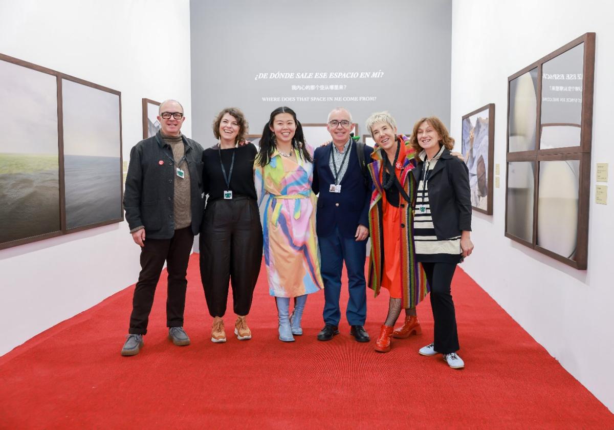 La delegación asturiana en Shanghái, con Antón García al frente.