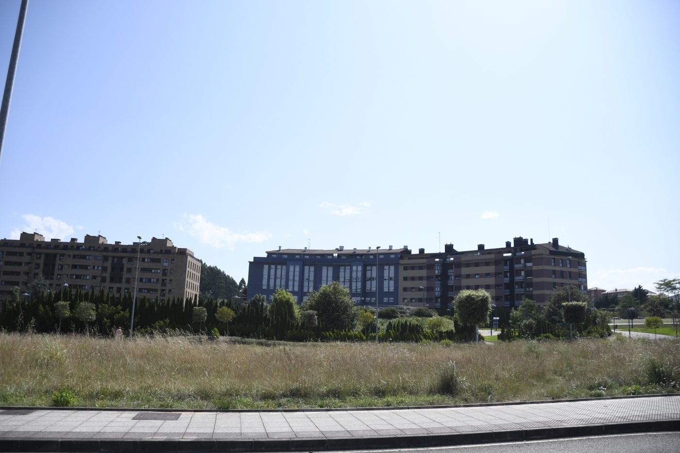 Las obras de los dos aparcamientos disuasorios en Avilés se iniciarán en la segunda quincena de este mes