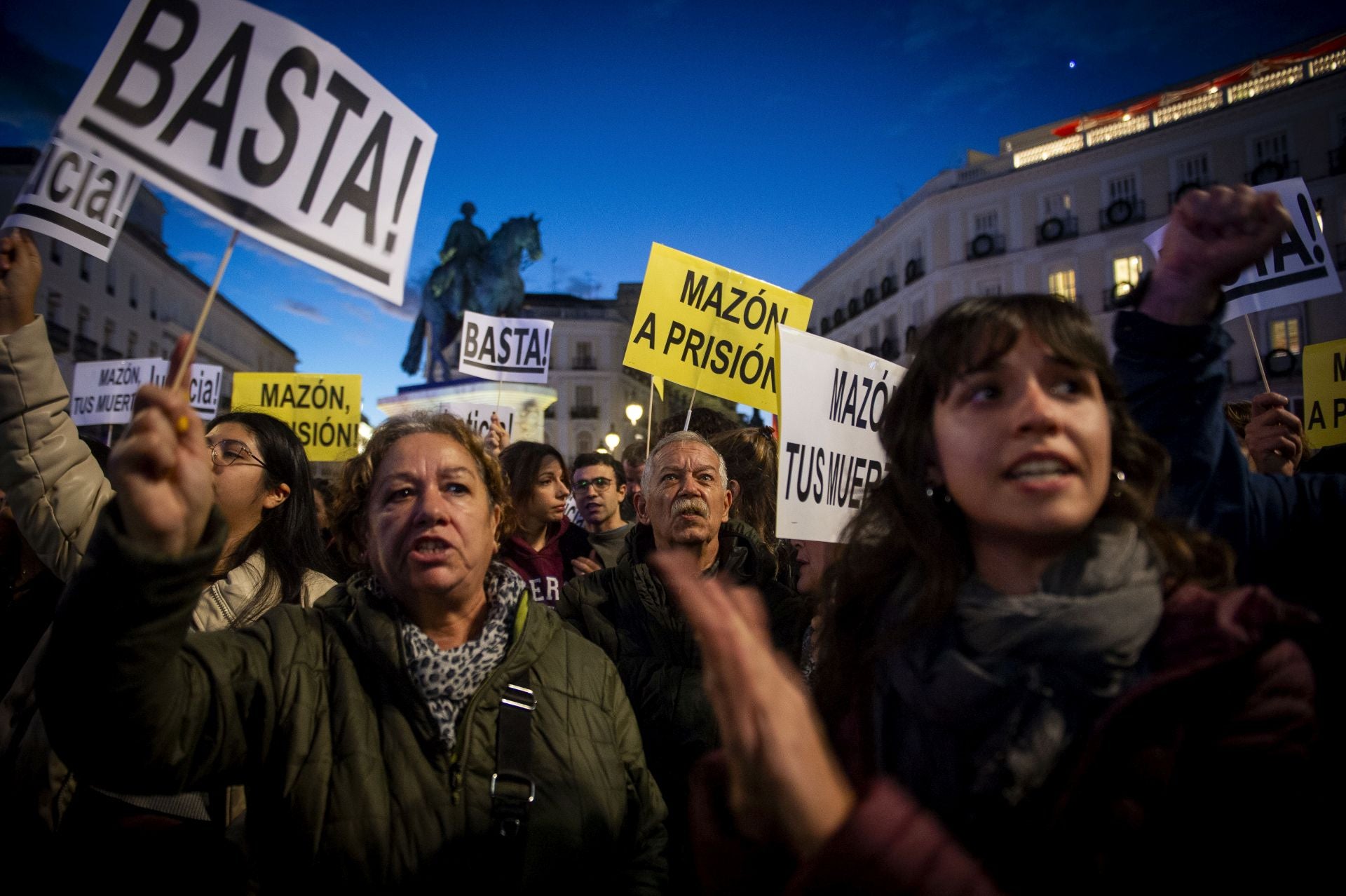 Así ha sido la multitudinaria manifestación en Valencia contra Carlos Mazón