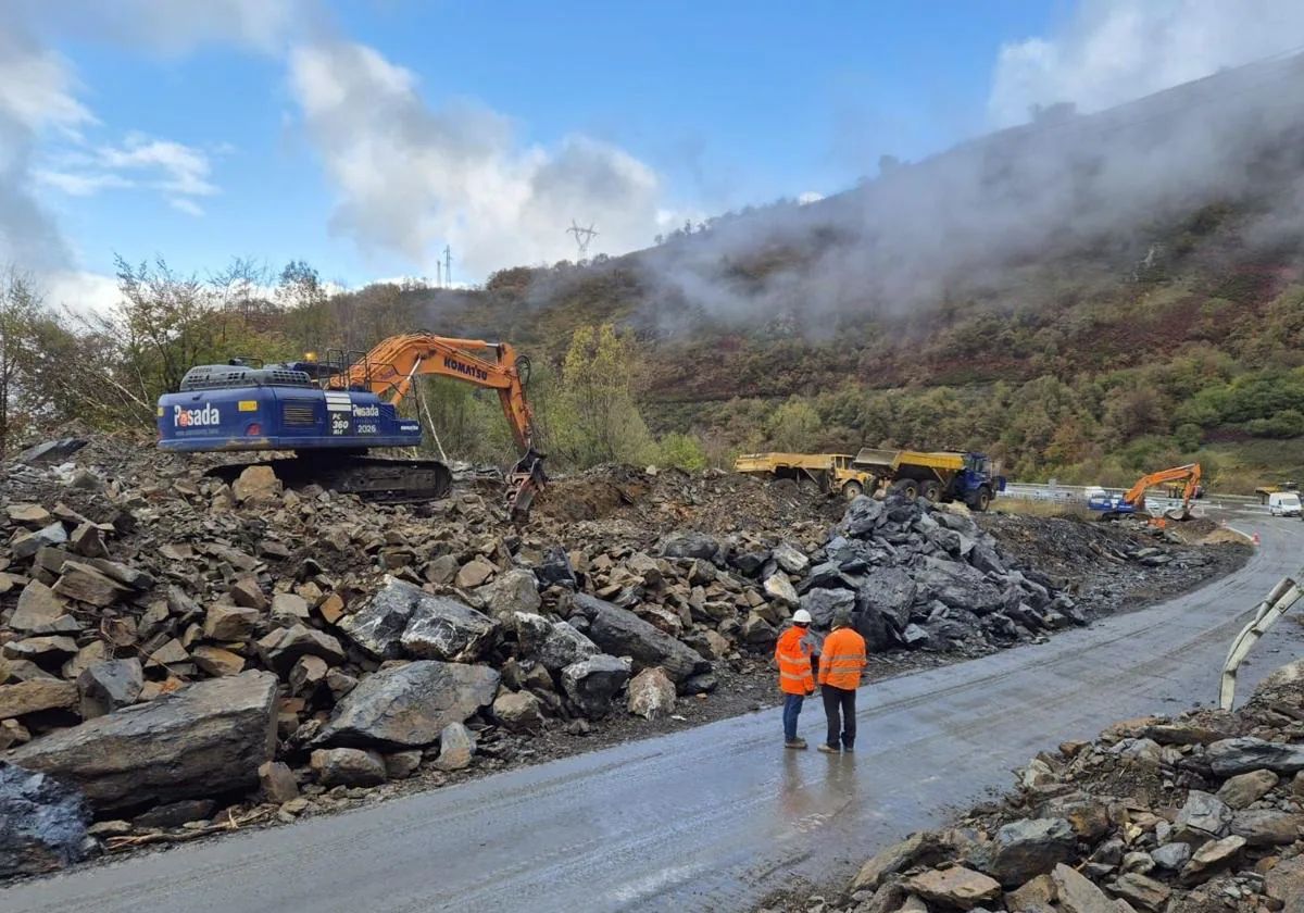 El Ministerio deTransportes inició los trabajos para habilitar un bypass temporal en la autopista del Huerna de un carril por sentido para el tráfico