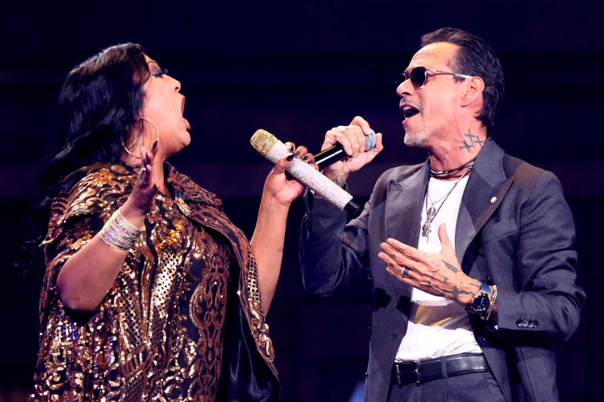 Música y mucho estilo: las mejores imágenes de los Grammy Latinos 2024