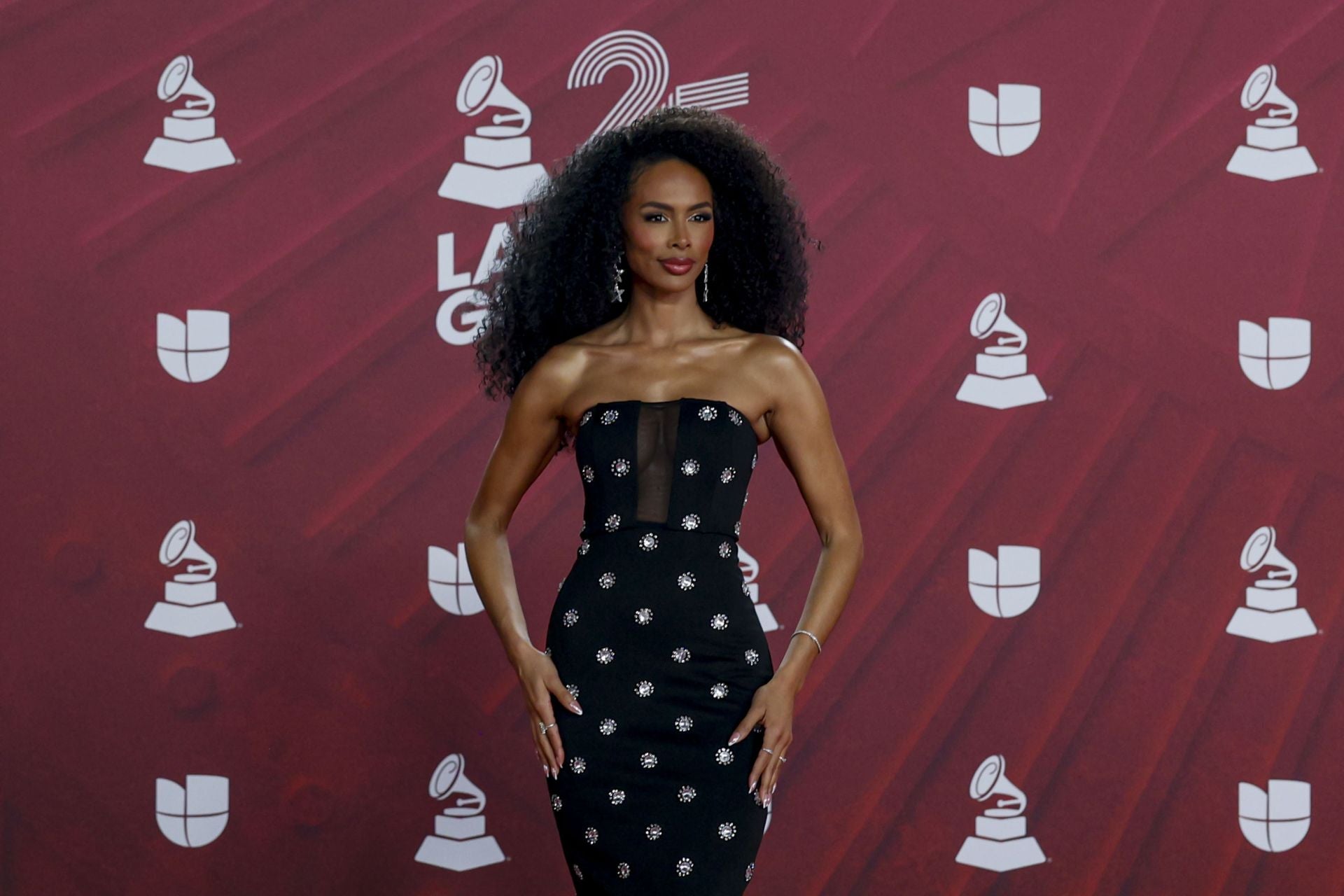 Música y mucho estilo: las mejores imágenes de los Grammy Latinos 2024