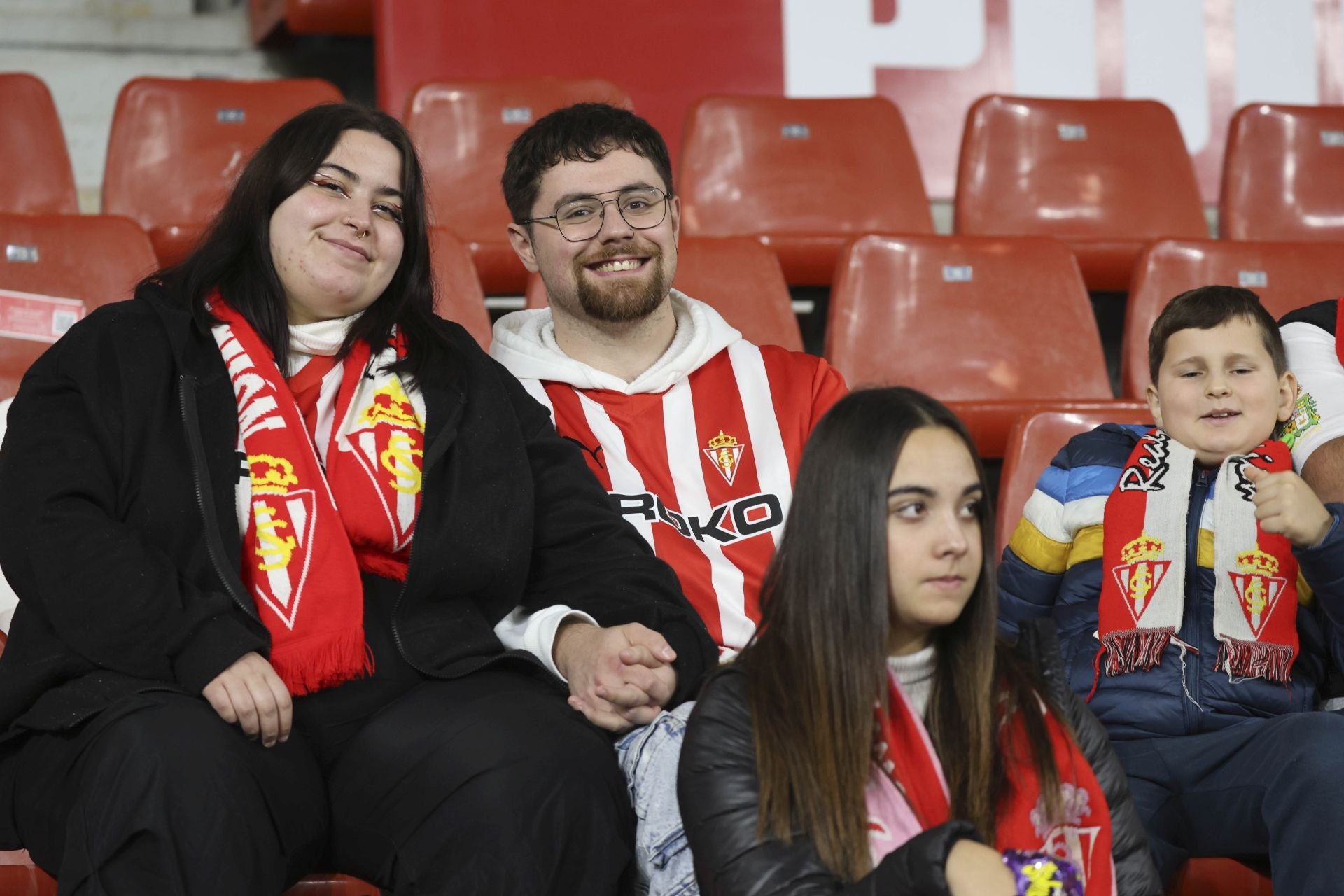 ¿Estuviste en el Sporting de Gijón - Granada? ¡Búscate!