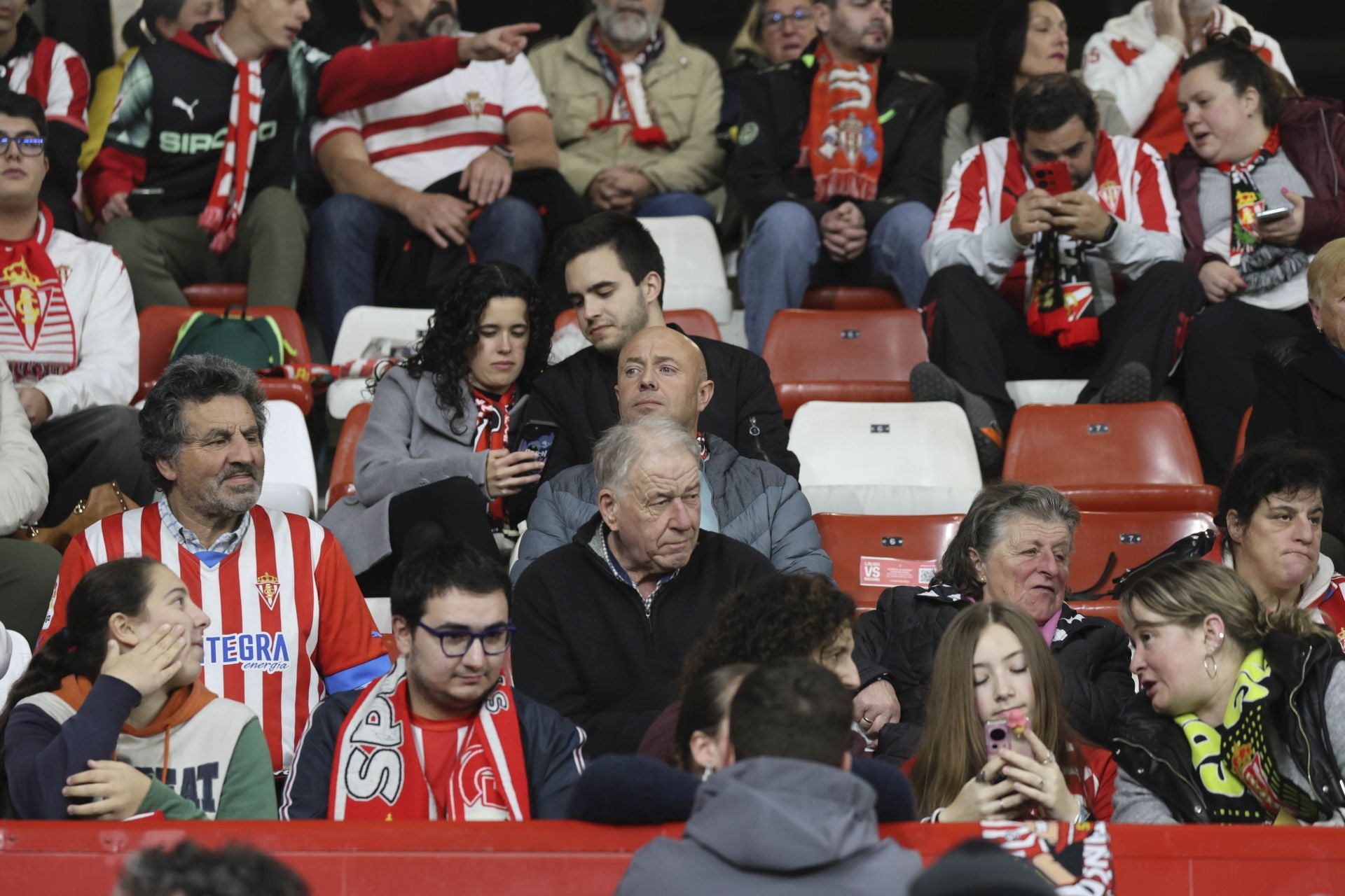 ¿Estuviste en el Sporting de Gijón - Granada? ¡Búscate!