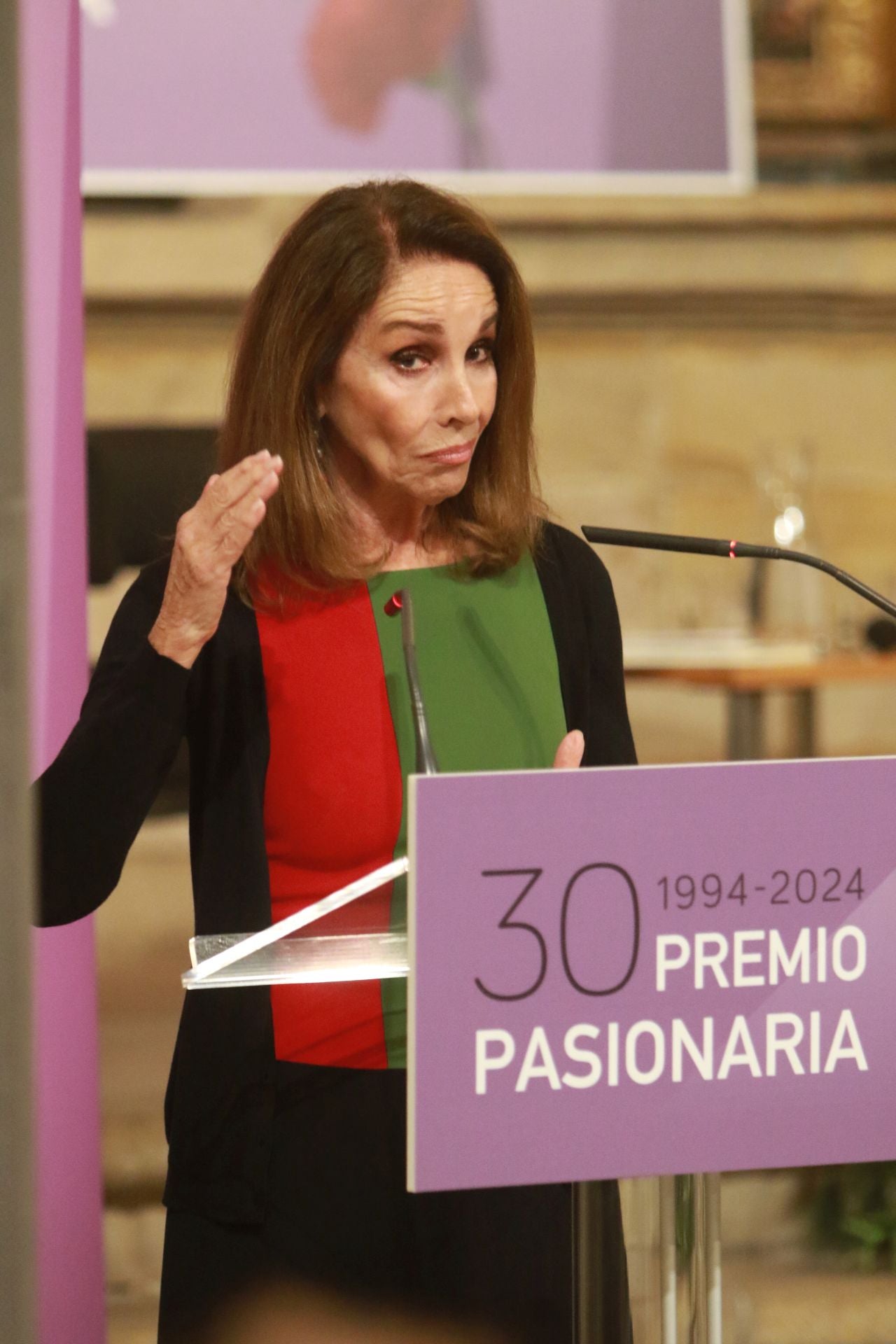 Ana Belén recibe en Gijón el Premio Pasionaria