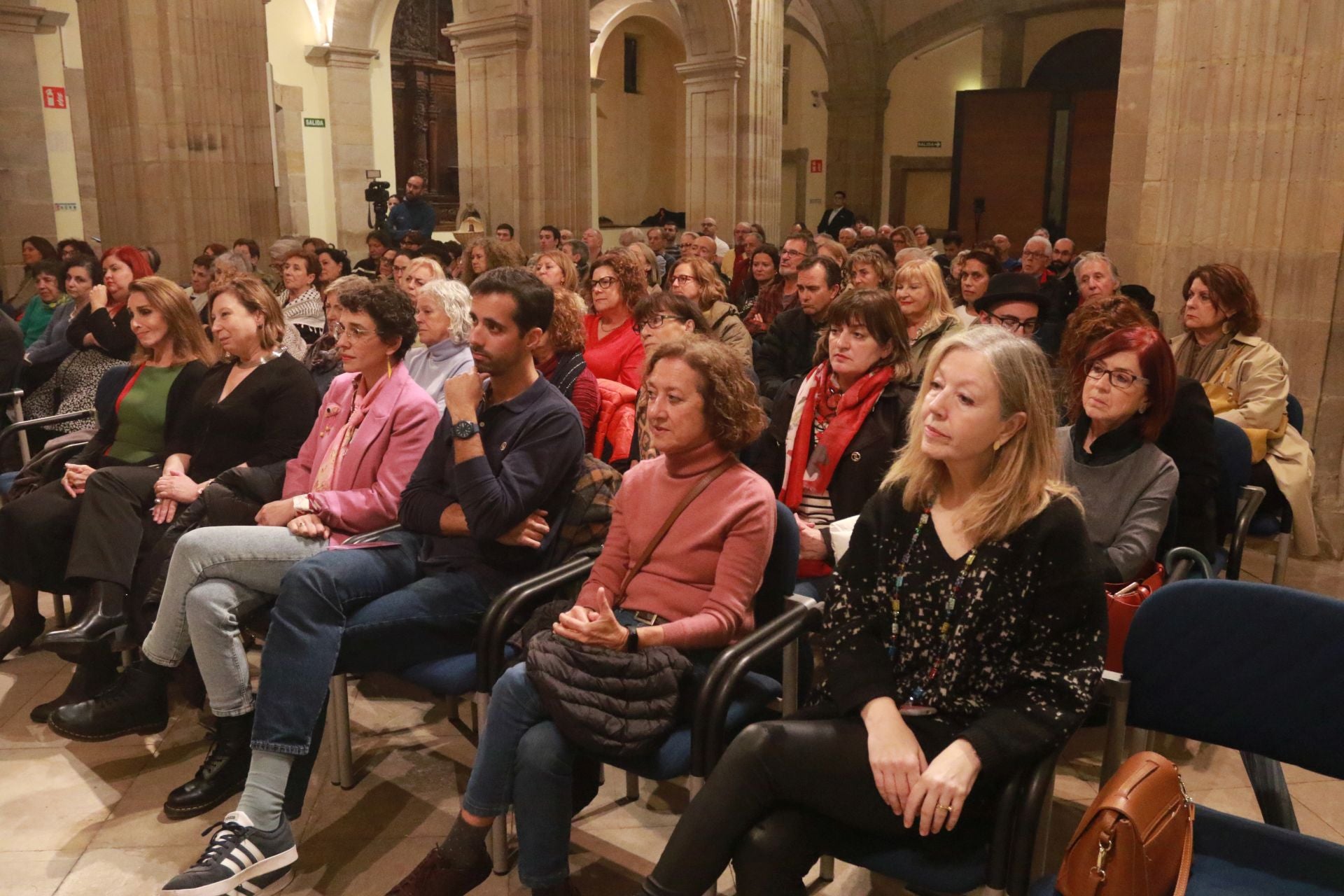 Ana Belén recibe en Gijón el Premio Pasionaria