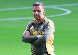 Javi Calleja, entrenador del Real Oviedo.