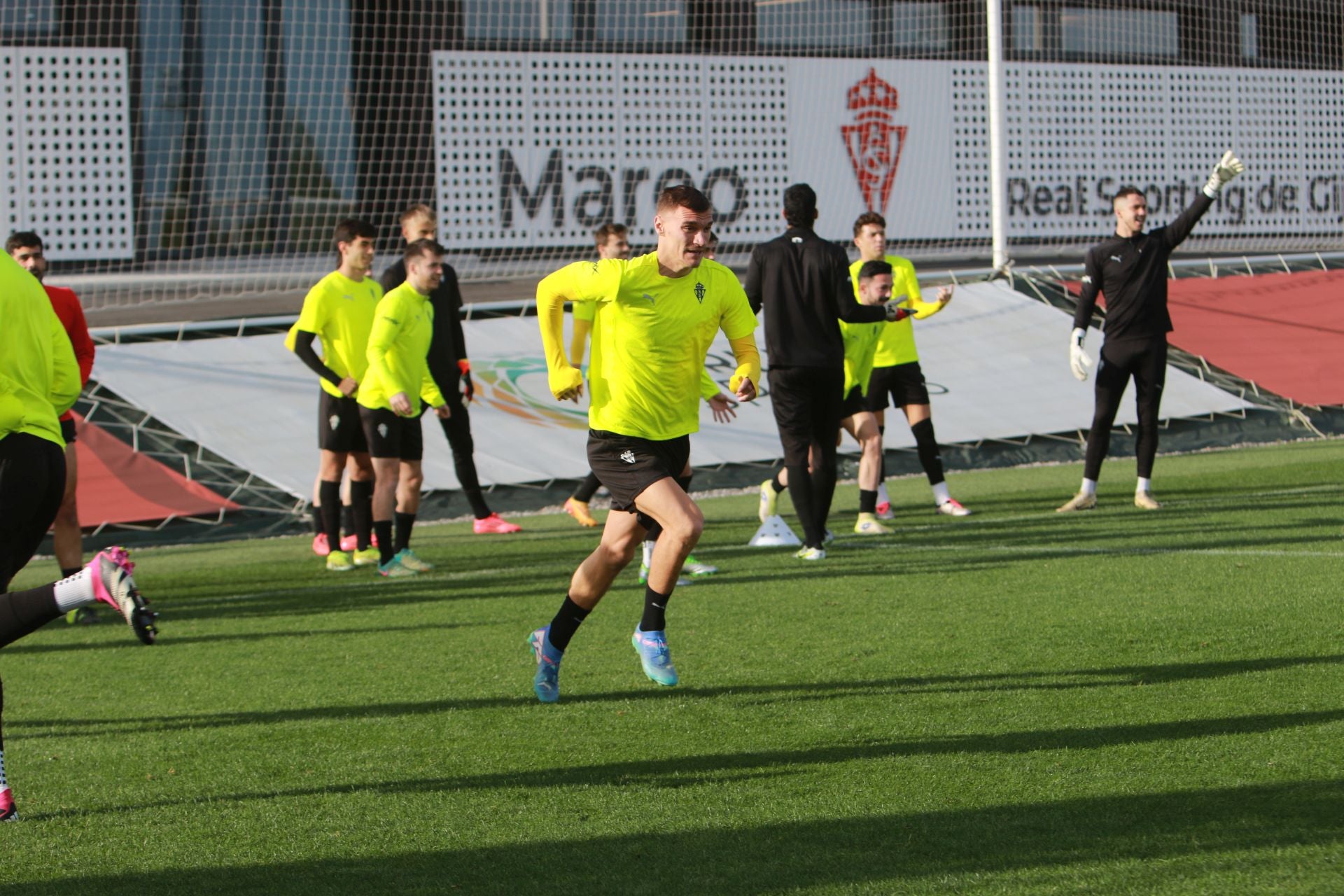 Entrenamiento del Sporting este sábado, 23 de noviembre de 2024