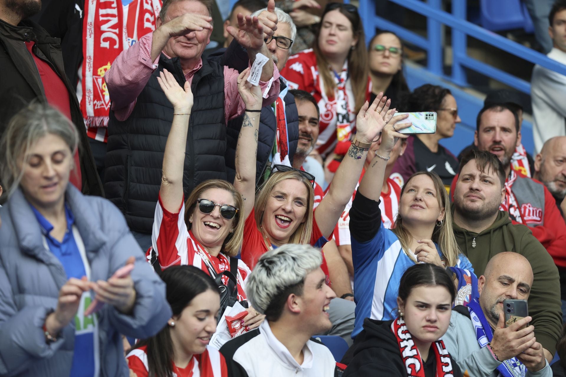 ¿Estuviste en Riazor animando al Sporting? ¡Búscate!