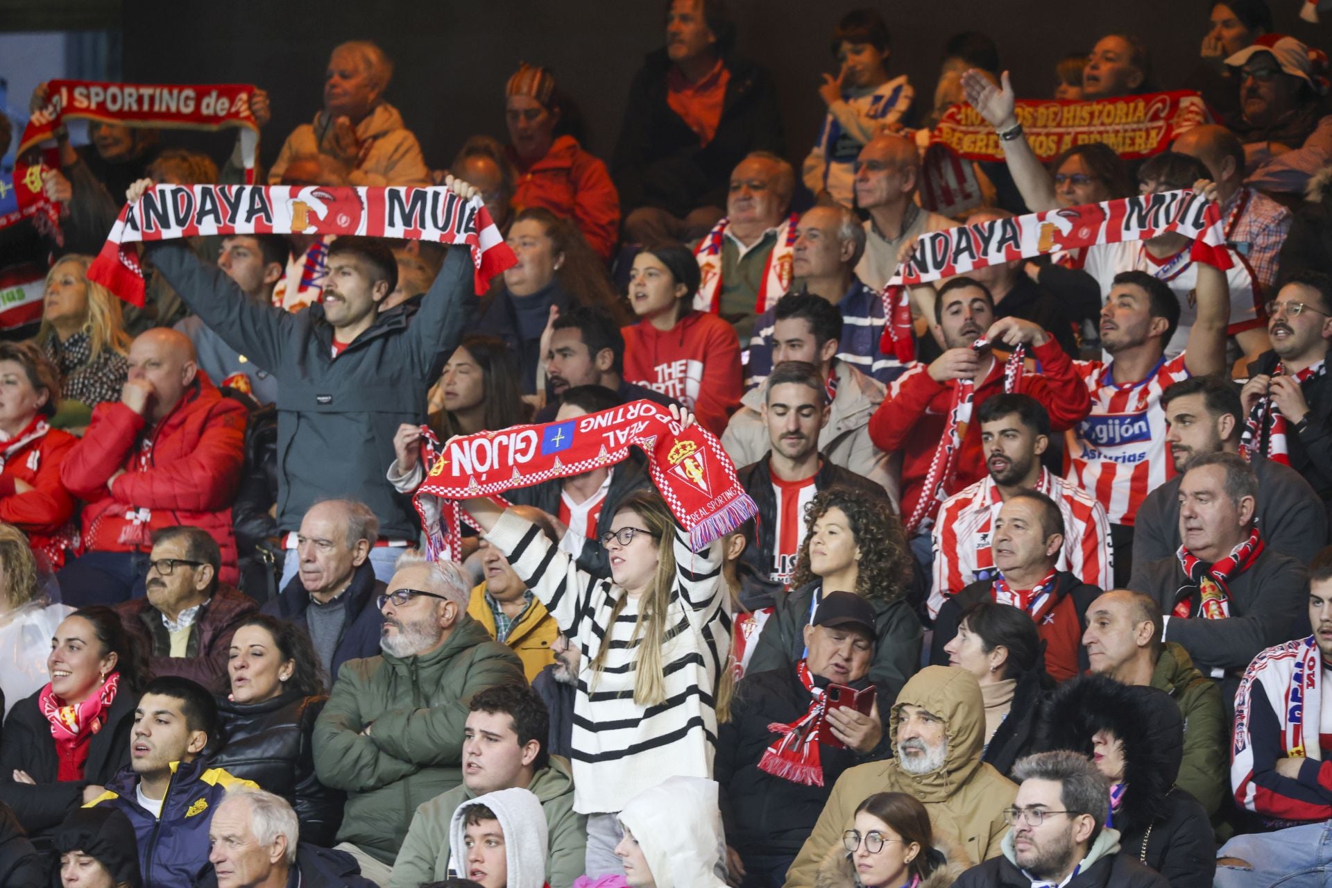 Las mejores imágenes del Deportivo de la Coruña - Sporting de Gijón