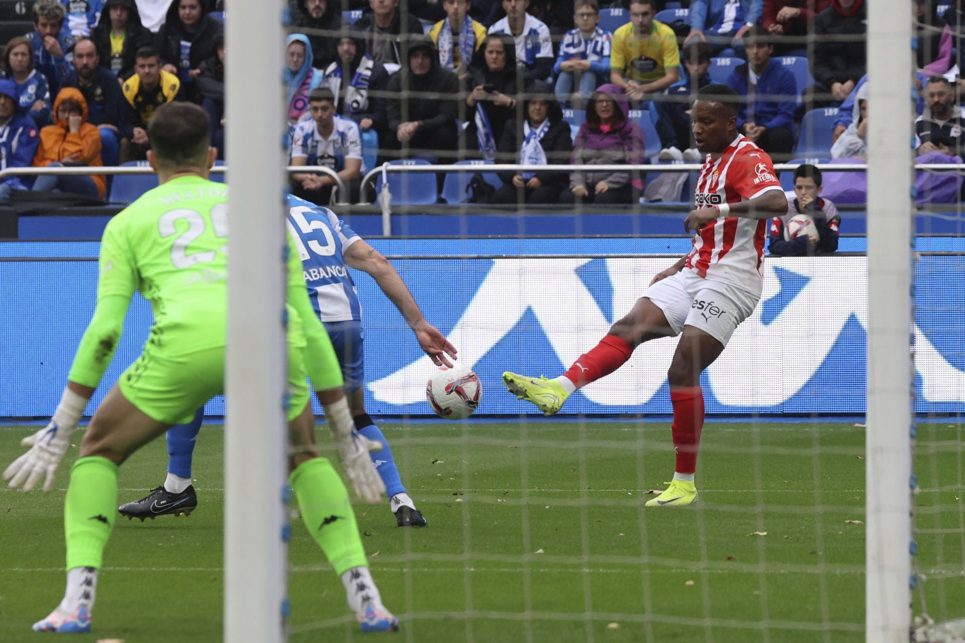 Las mejores imágenes del Deportivo de la Coruña - Sporting de Gijón