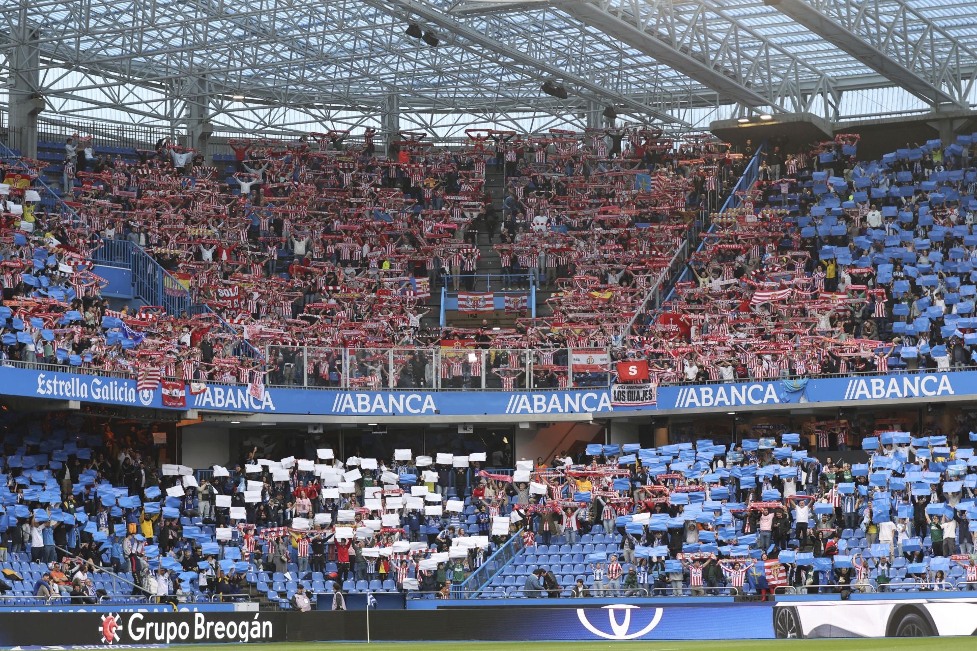 Las mejores imágenes del Deportivo de la Coruña - Sporting de Gijón