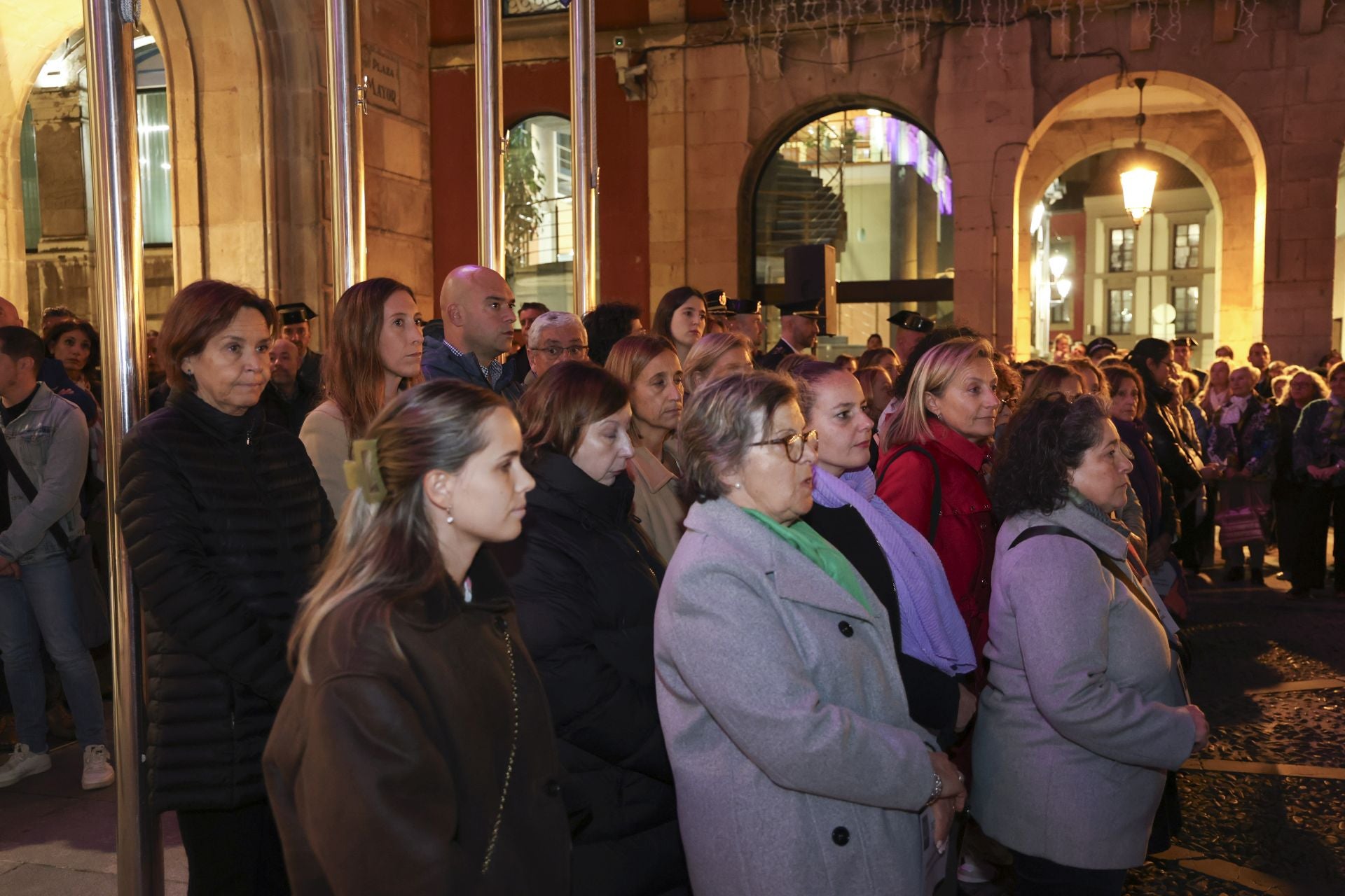 Gijón condena la violencia contra la mujer