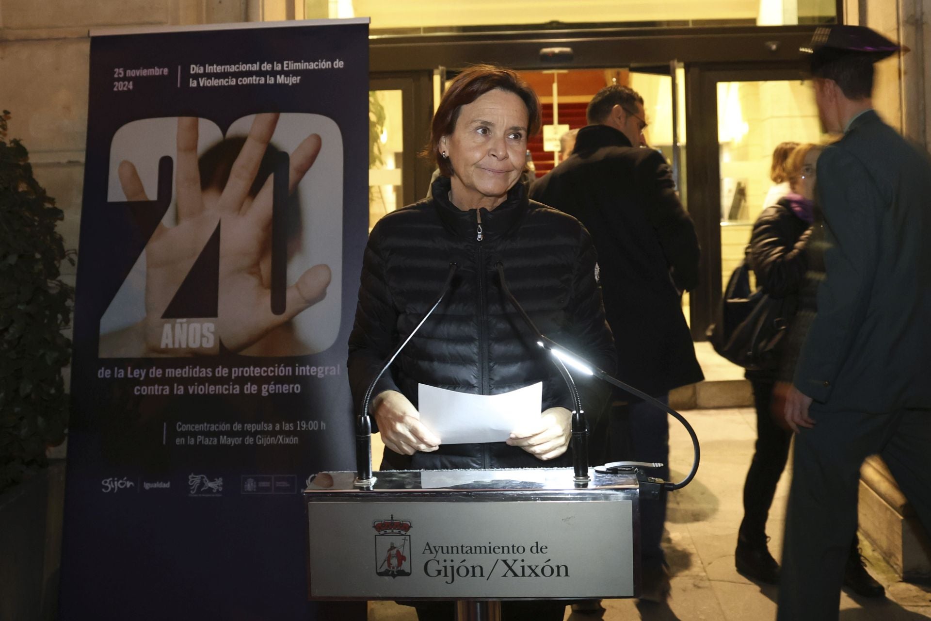 Gijón condena la violencia contra la mujer