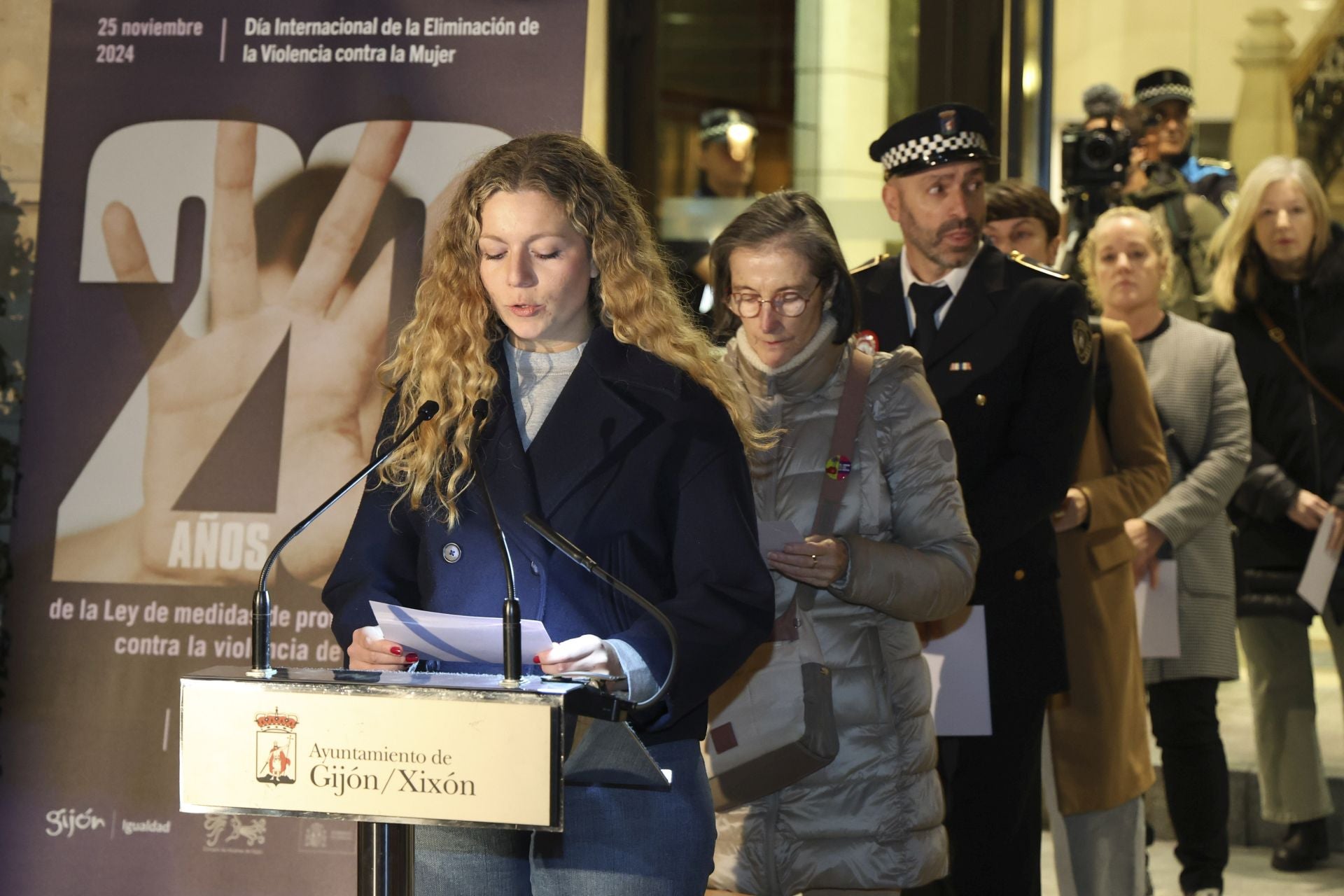 Gijón condena la violencia contra la mujer