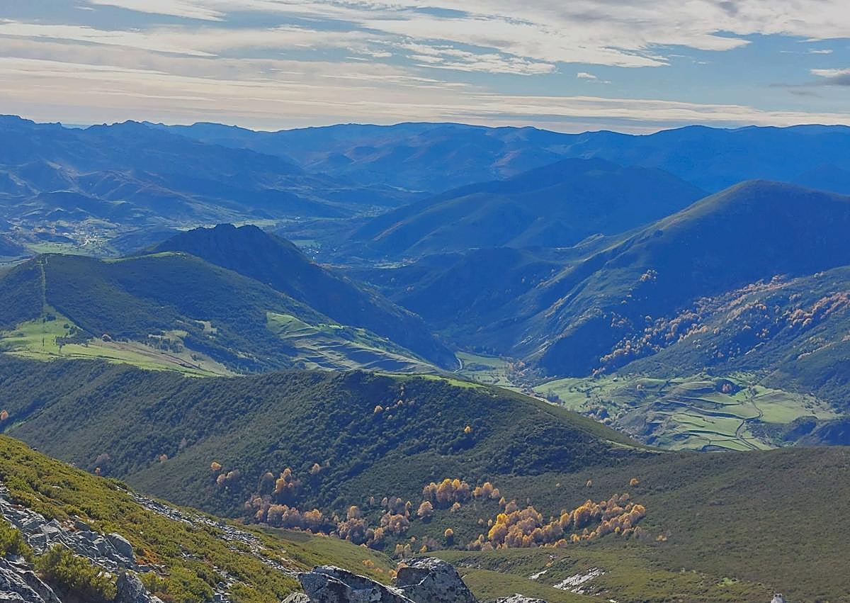 Imagen secundaria 1 - Vistas desde la cima del Ferreirúa 