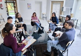 La Guía de Acompañamiento Emocional se presentó ayer en el Espacio de Bienestar Emocional, Prevención y Autocuidado (BEPA) de Ferrera, en Avilés.