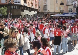 Aficionados rojiblancos, en la previa del Racing de Santander-Sporting del pasado mes de septiembre.