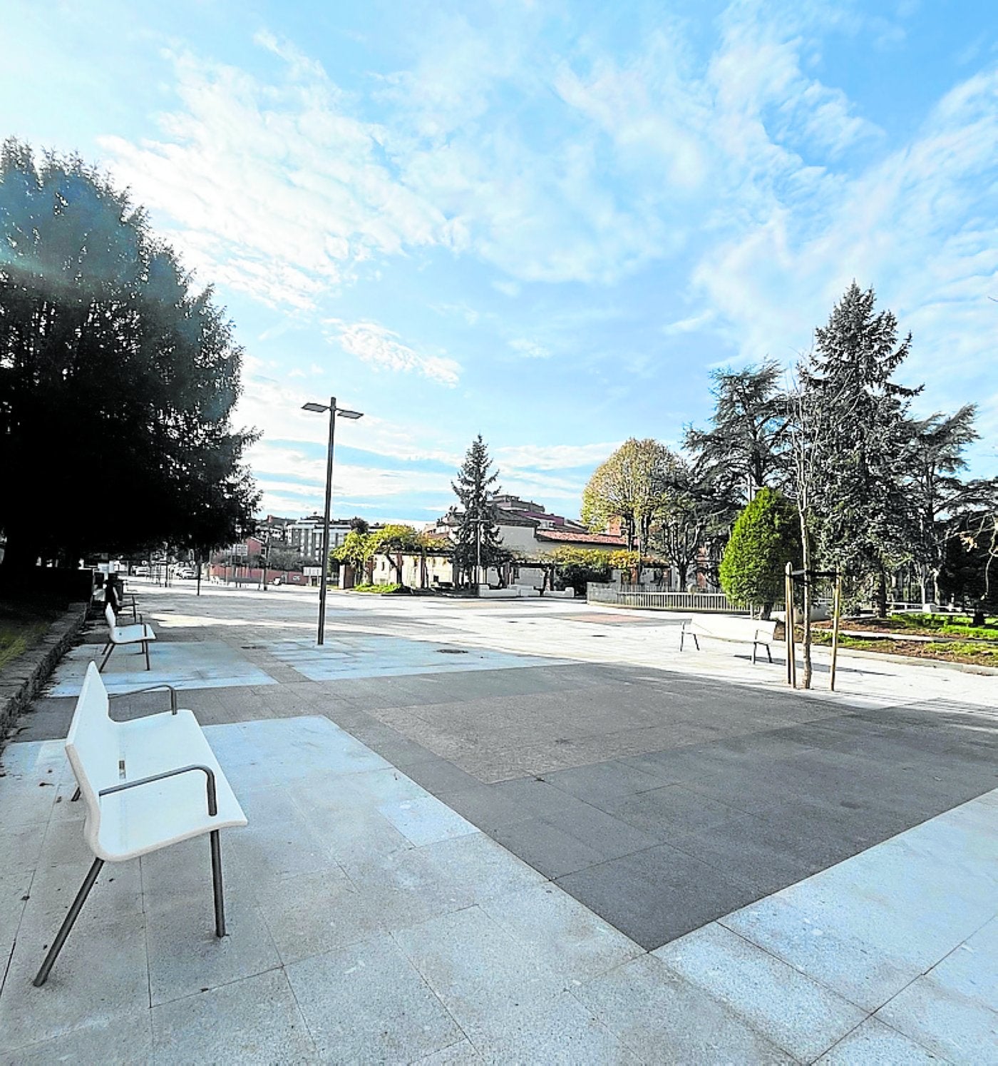 Concluye la transformación del centro urbano de Pola de Siero tras invertir cinco millones