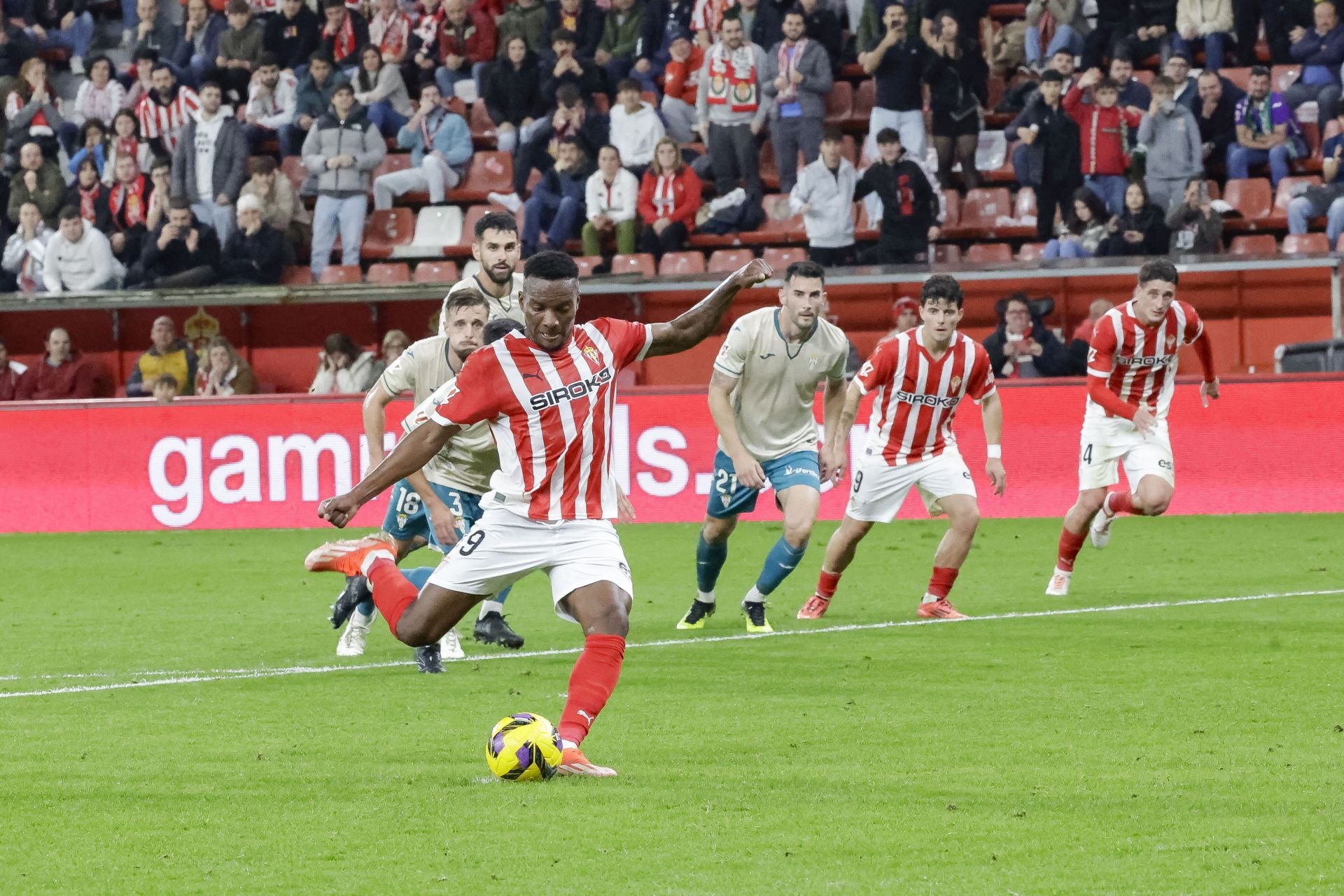 Las mejores jugadas del Sporting de Gijón - Córdoba