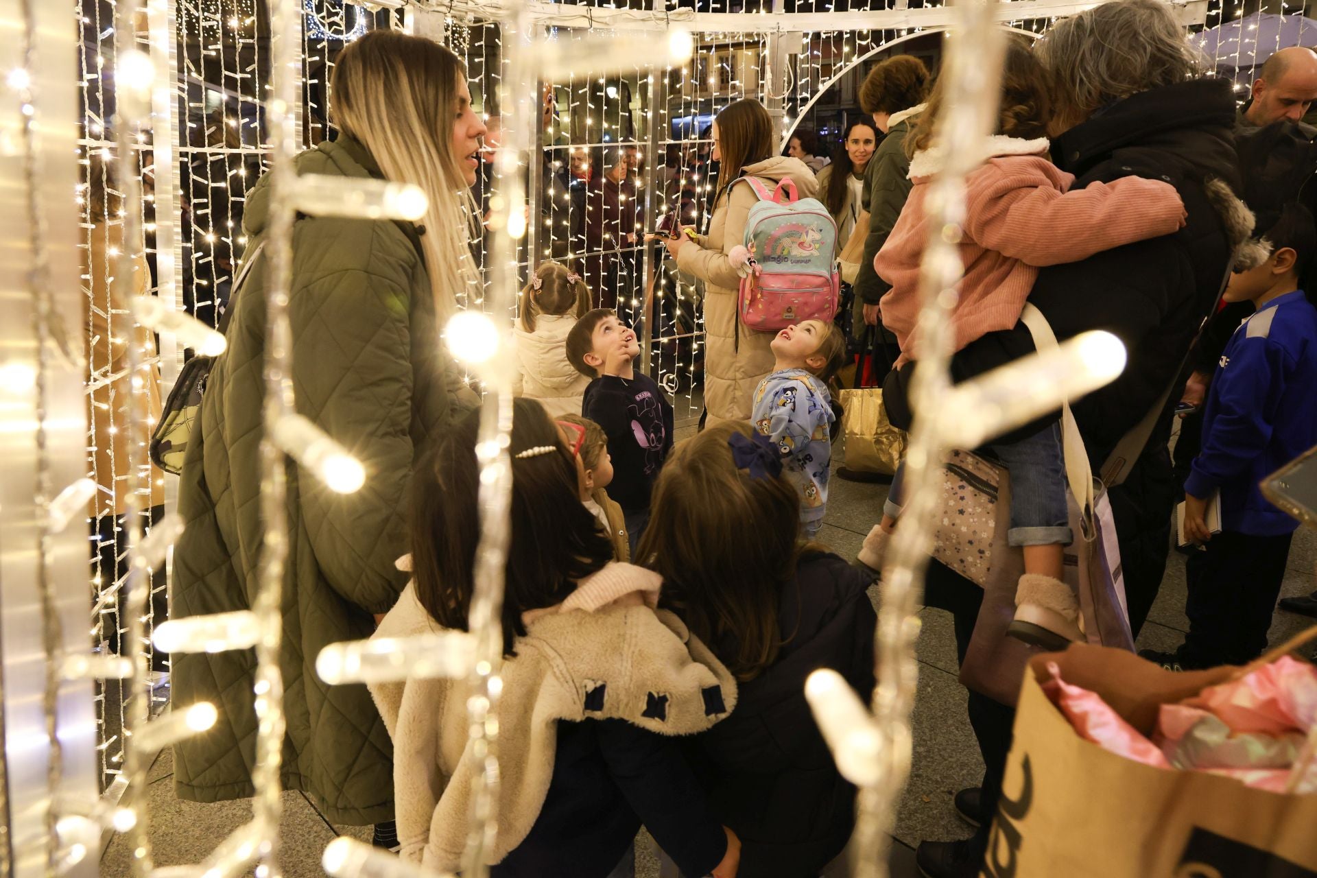 Las luces de Navidad de Avilés, en imágenes