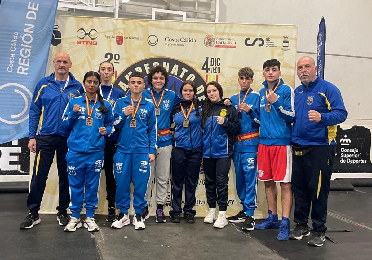 Técnicos y deportistas que representaron al Principado en Cartagena.