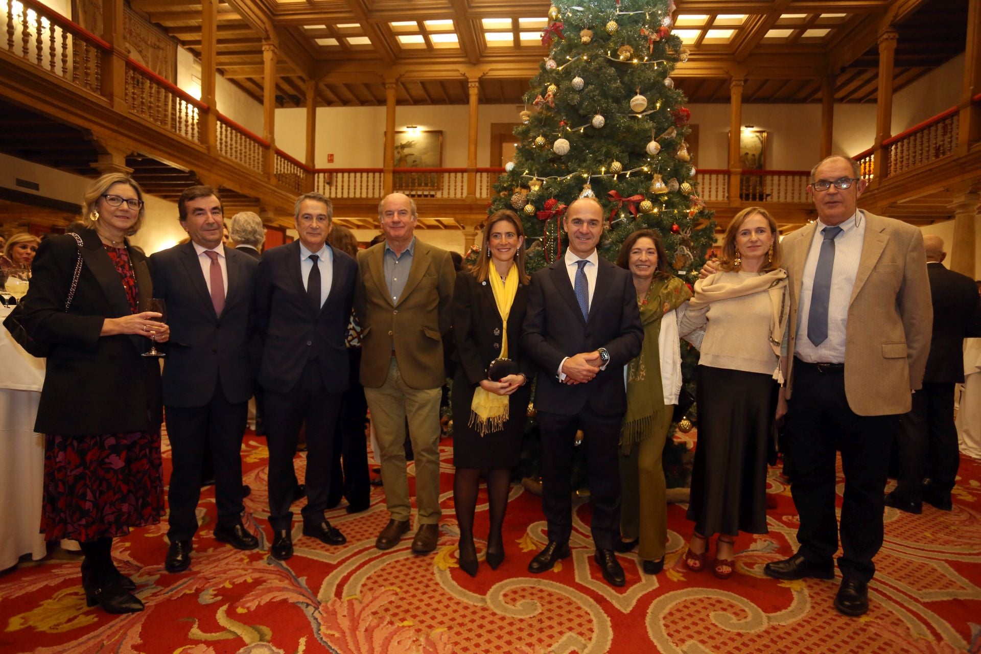 La cena solidaria &#039;Desde Asturias para Valencia&#039;, en imágenes