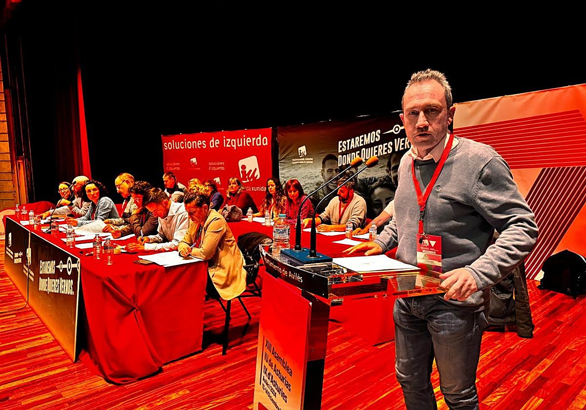 Zapico, durante su intervención en la asamblea.