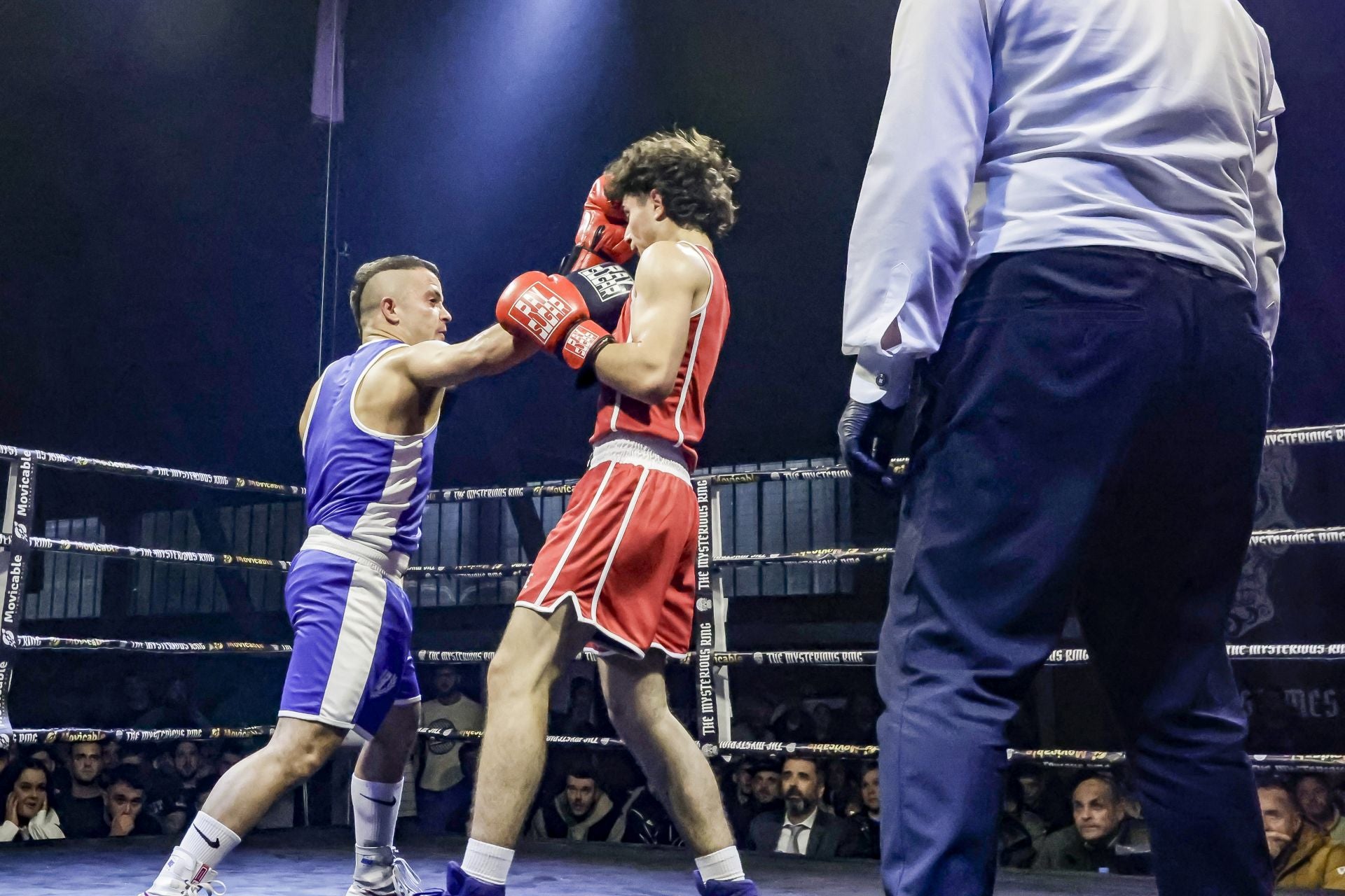 Las mejores fotos de los combates de boxeo de élite en Castrillón