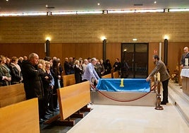 La universidad, la cultura y el asturianismo despiden a David Rivas Infante