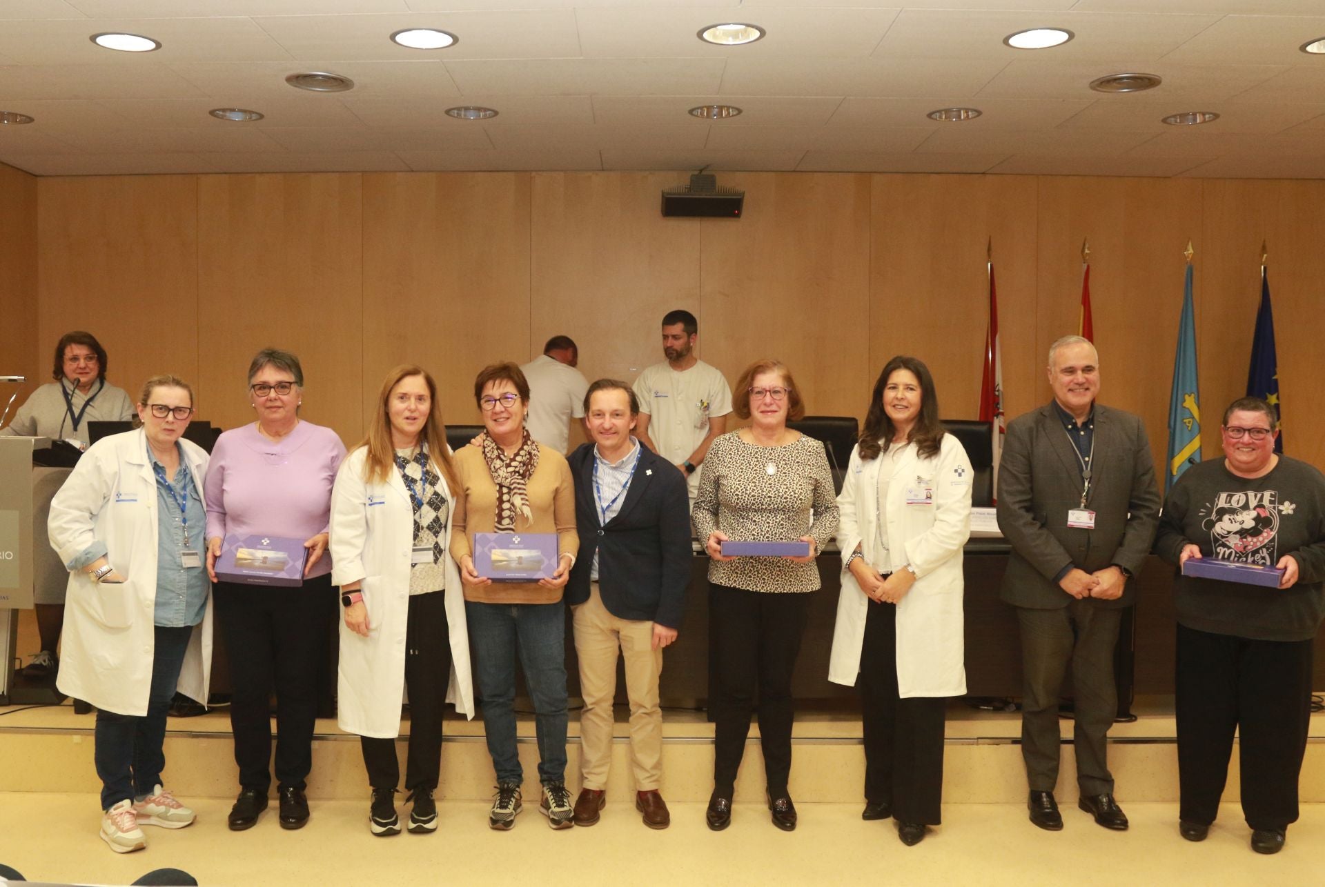 Homenaje a los profesionales del Área Sanitaria V que se jubilan