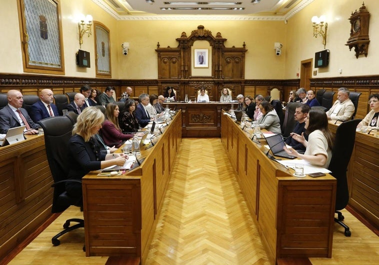 Un momento de la celebración del Pleno de Gijón este miércoles.