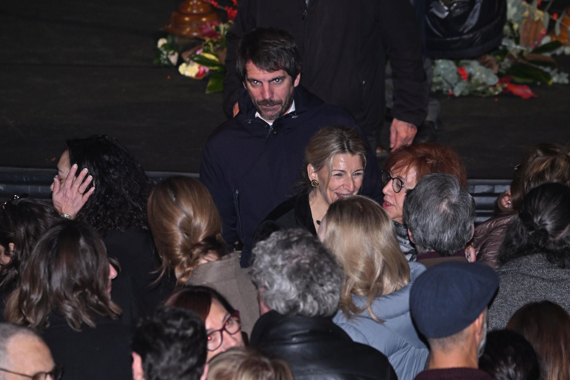 Multitudinario adiós a Marisa Paredes: familiares, amigos y compañeros despiden a la actriz