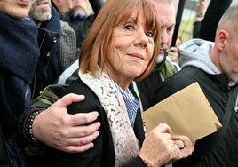 La vicepresidenta del Principado, Gimena Llamedo; el presidente del Gobierno de Asturias, Adrián Barbón; y la ministra de Igualdad, Ana Redondo, en la inauguración del nuevo centro de crisis contra agresiones sexuales en Oviedo.