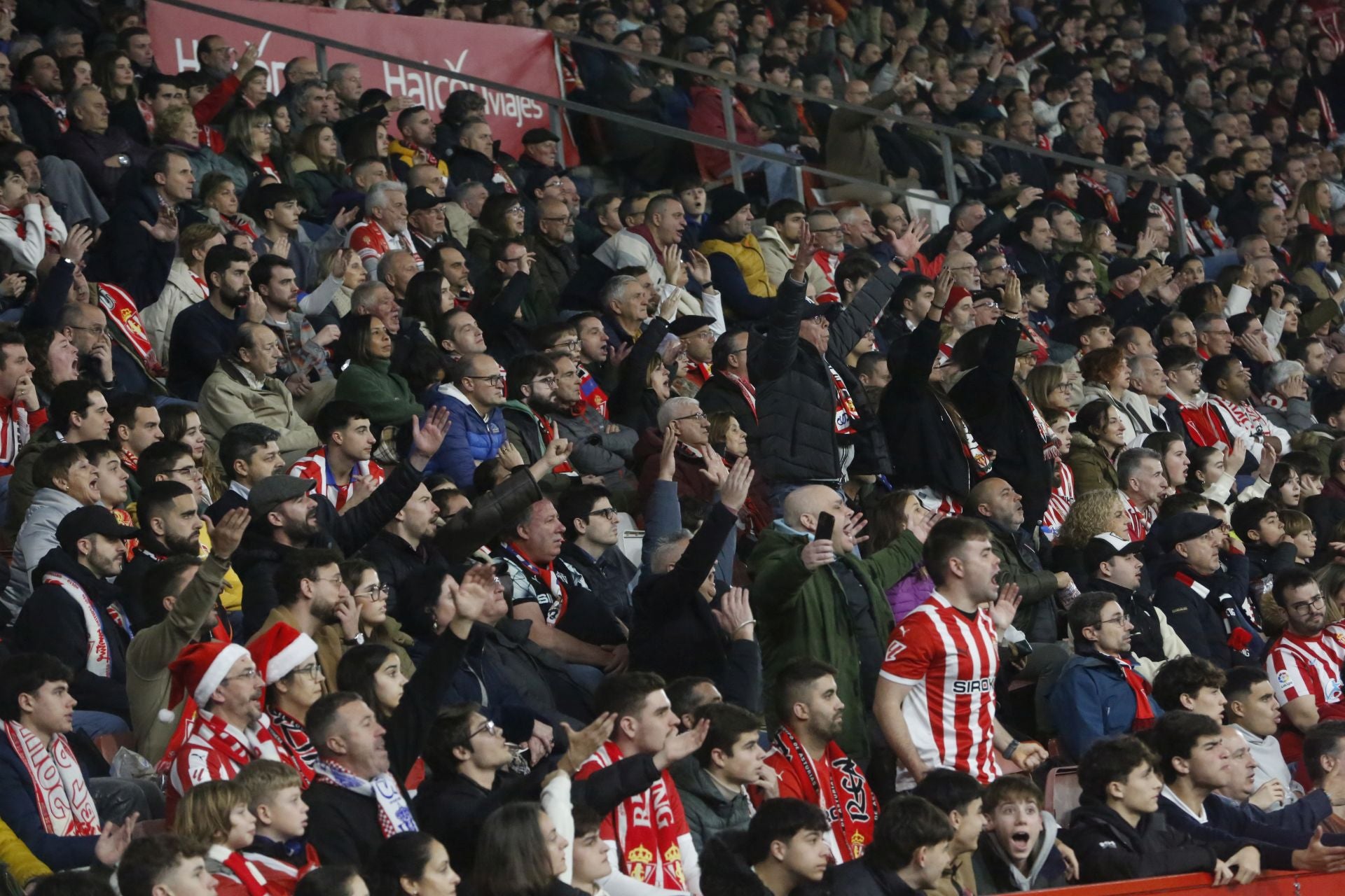 ¿Estuviste en el Sporting - Málaga? ¡Búscate!