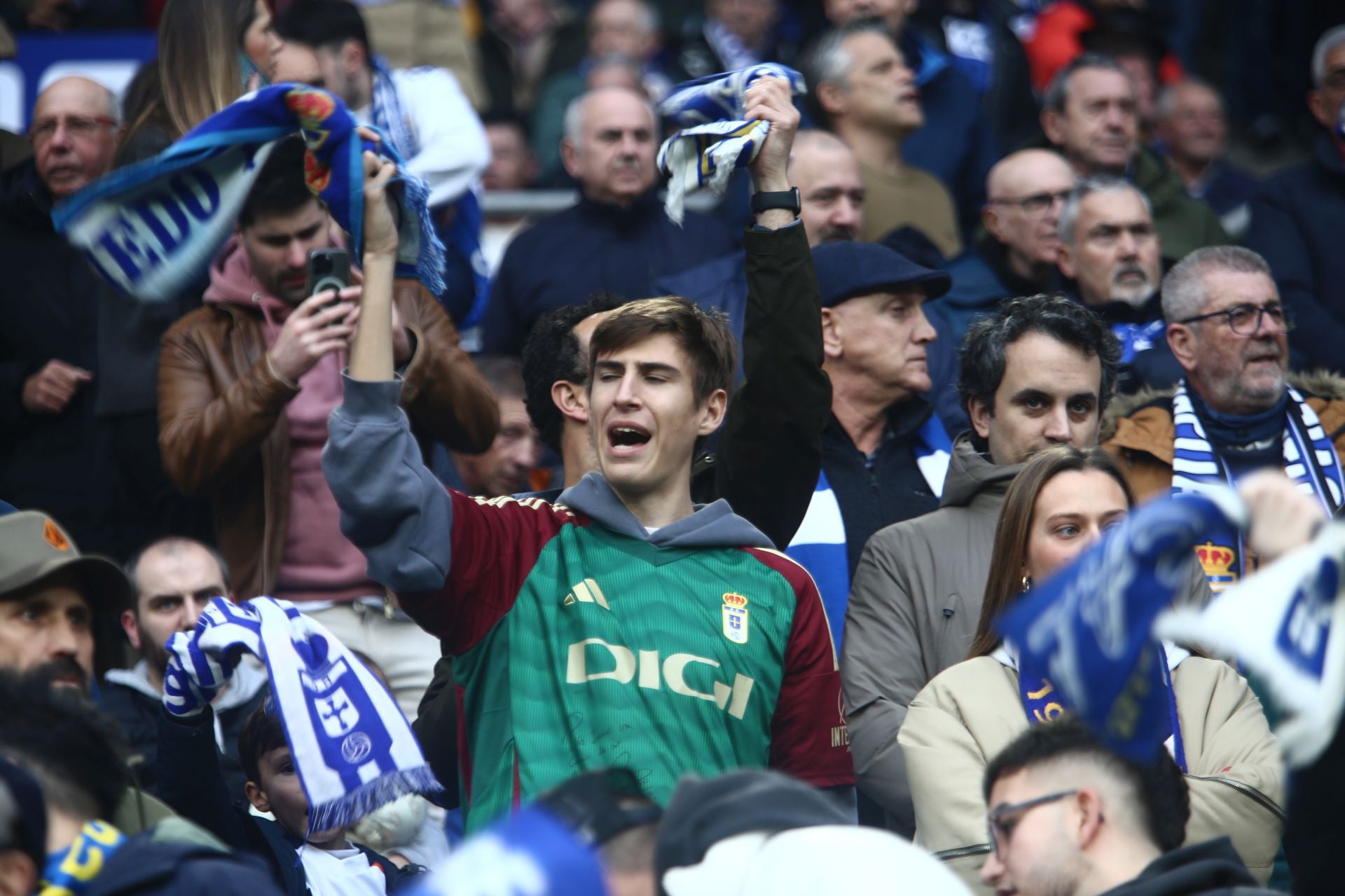 ¿Estuviste en el Real Oviedo 2 - 3 Córdoba? ¡Búscate!